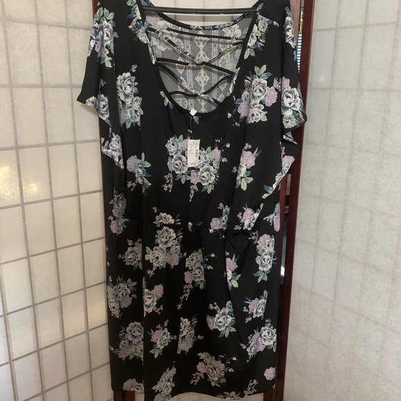 Maurices floral skater dress - Picture 3 of 3